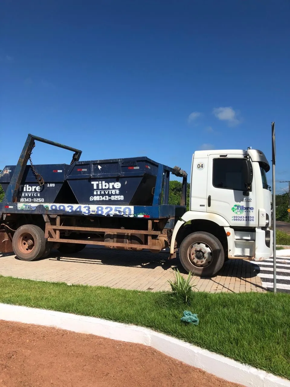 Frota e caçambas da Tibre Service em Castanhal — foto 5